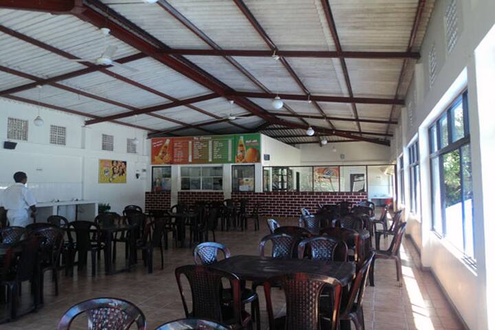 cafeteria